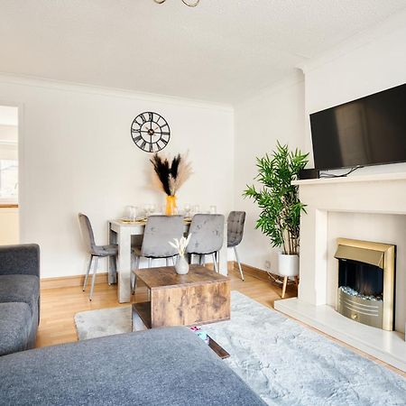 Liverpool Home With Free Parking 西部德比 外观 照片